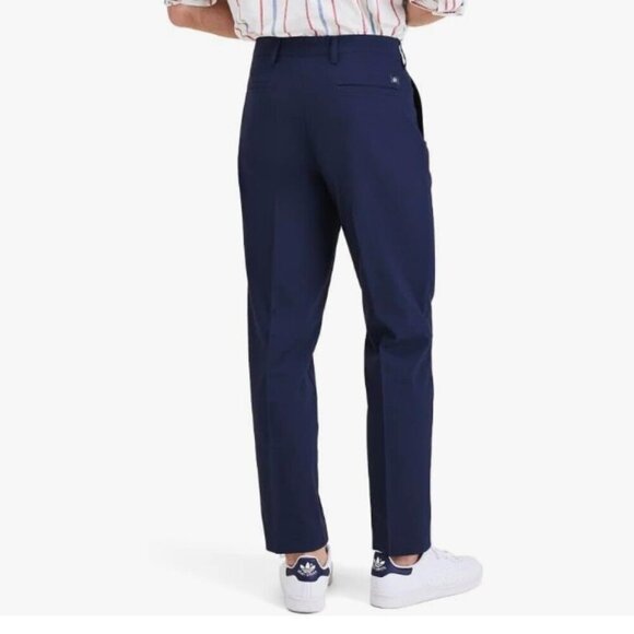 DOCKERS Men's Signature Go Straight Fit Khaki Smart 360 Tech Pants - Picture 3 of 8